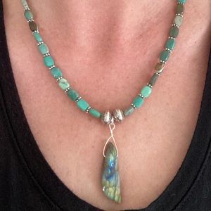 Labradorite and Chrysoprase necklace NEW